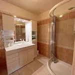 Appt 3 Pieces Avec Piscine Proche Centre Ville, 4 Couchages, Saint-raphael - Fr-1-226a-144 Apartman *