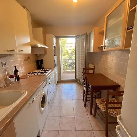 Διαμέρισμα Appt 3 Pieces Avec Piscine Proche Centre Ville, 4 Couchages, Saint-raphael - Fr-1-226a-144 *